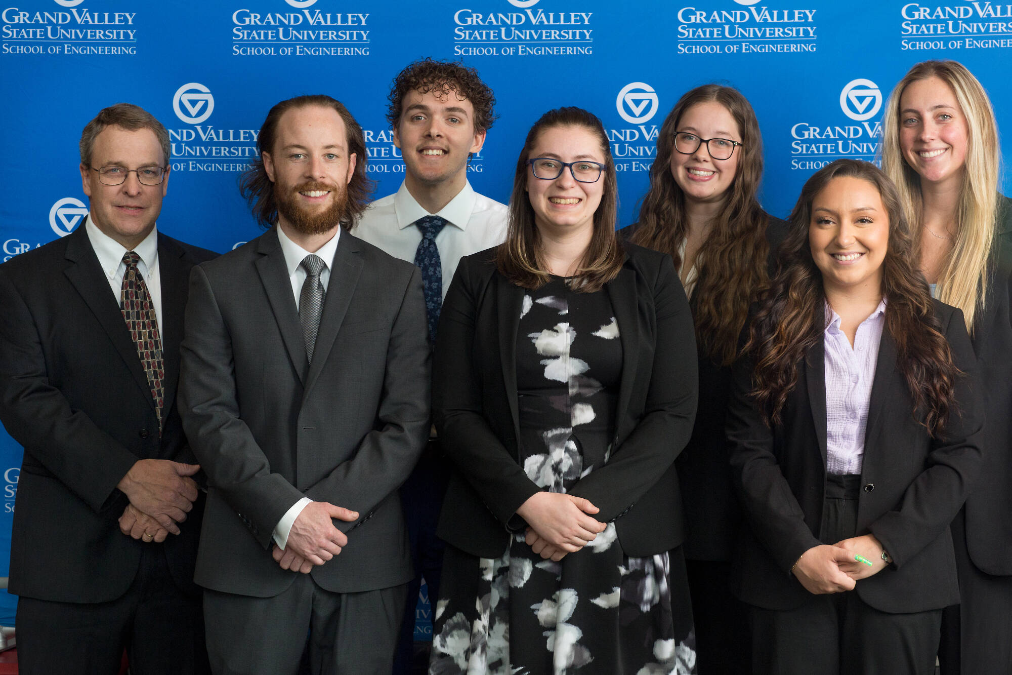 Group photo of Team 16